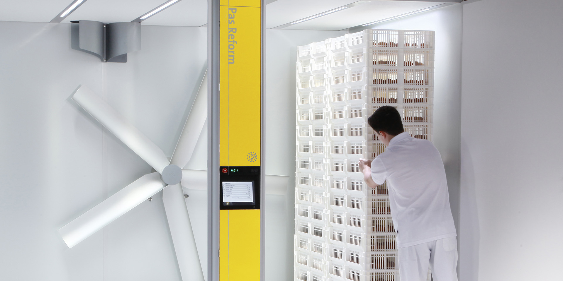De SmartStart hatcher van Royal Pas Reform, waarin eieren worden uitgebroed.